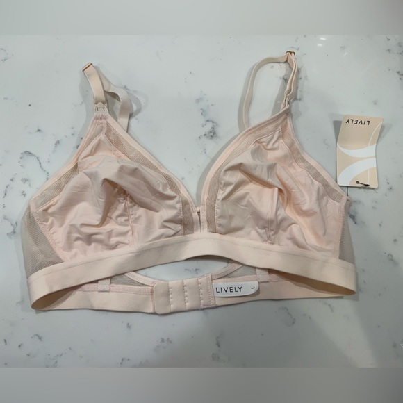 NWT Lively Wireless Nursing Bra - Picture 4 of 8